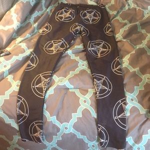 Goth leggings